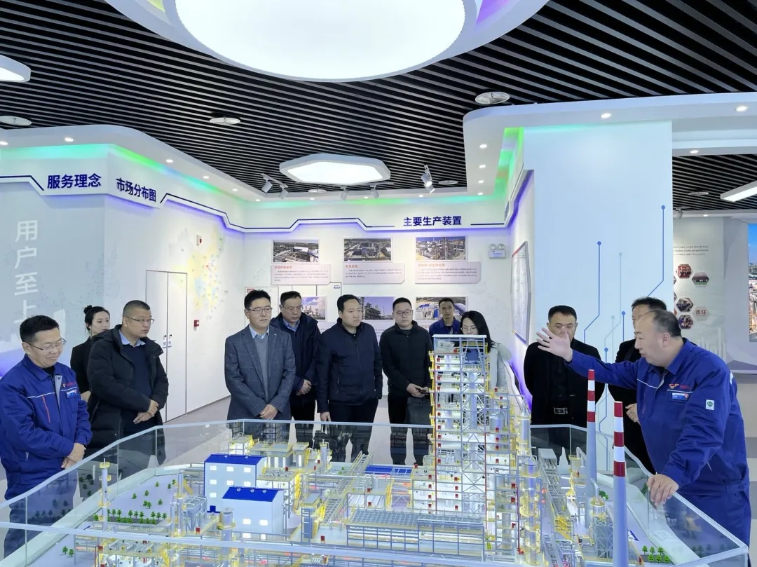 61c0356602e9a.jpg 640.webp (14).jpg